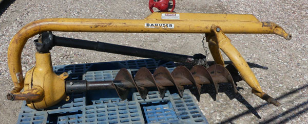 used - Danuser - 9inch auger post hole digger (category II/III