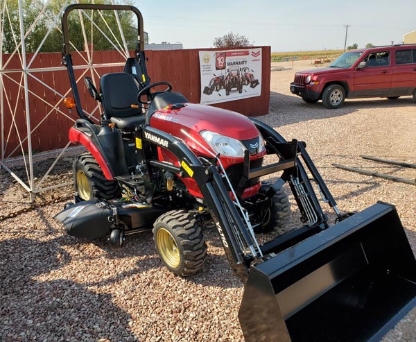 2022 Yanmar SA221 tractor with loader and a mid-mount mower - 21HP - 4WD