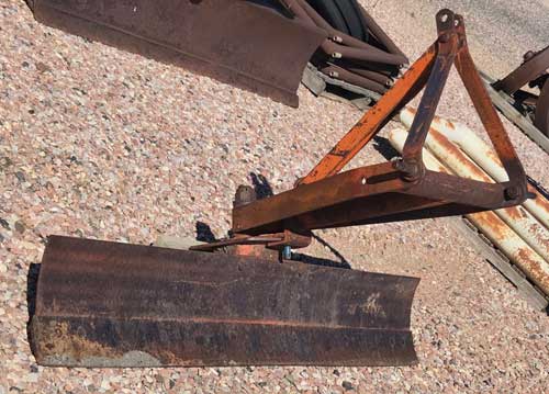 Used
6 foot Adjustable Blade