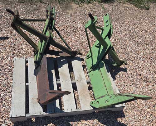 Used - John Deere - 3point HD Single Shank Rippers